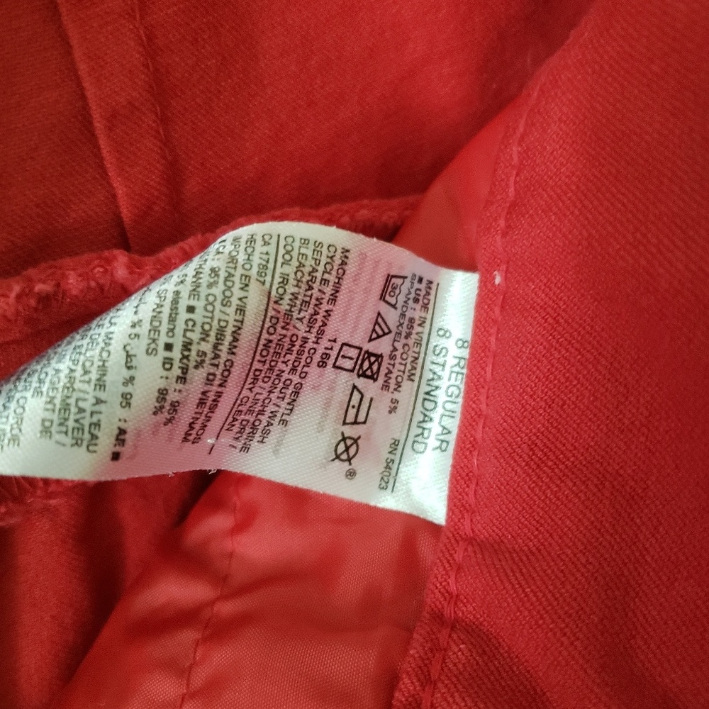 Red pixie pants - Picture 3 of 3